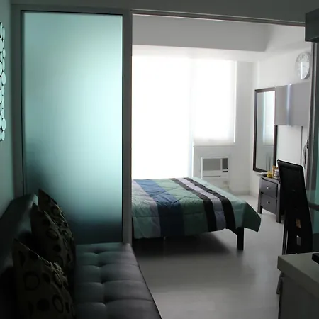 Azure Tropical Paradise Manila Exterior photo